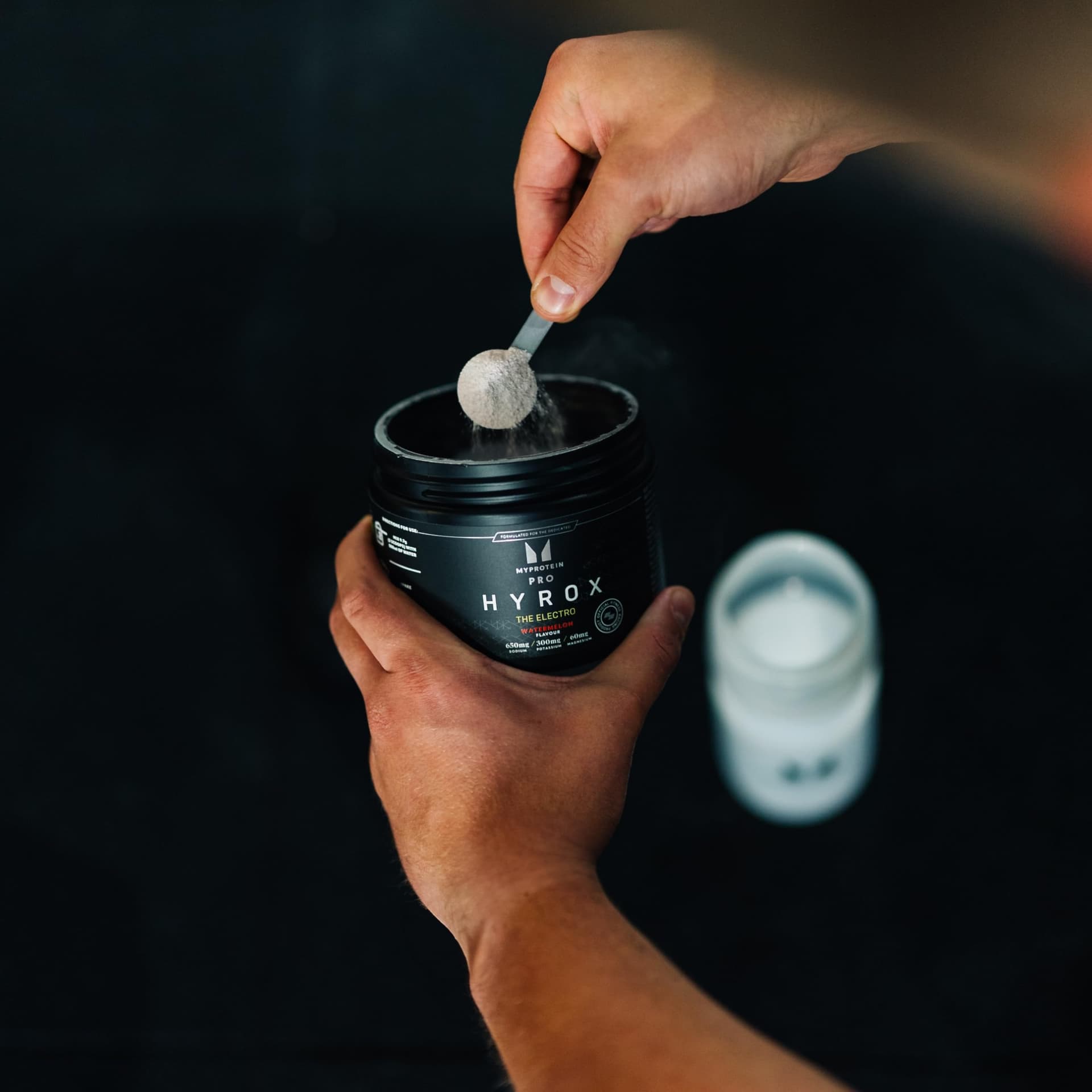 Myprotein PRO x HYROX The Electro – Bild 6