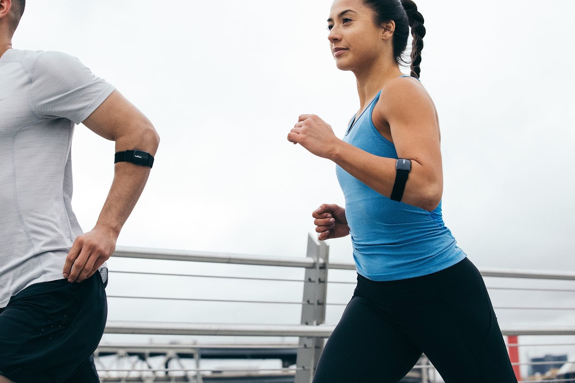Wahoo Fitness Wahoo TICKR FIT Herzfrequenz Armband – Bild 2